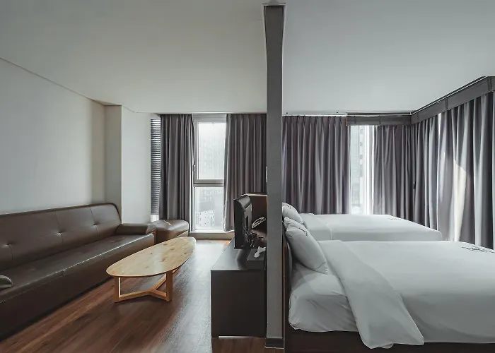 Hotel Brown Sinchon