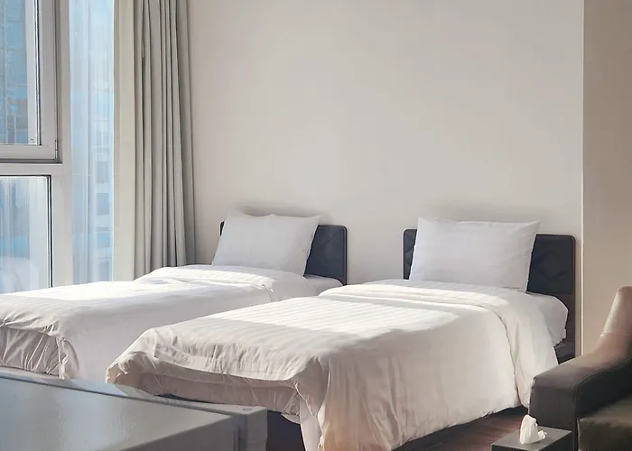 Brown Sinchon 3* Seoel