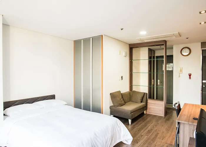 Hotel Brown Sinchon Seoel