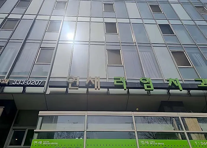 Hotel Brown Sinchon