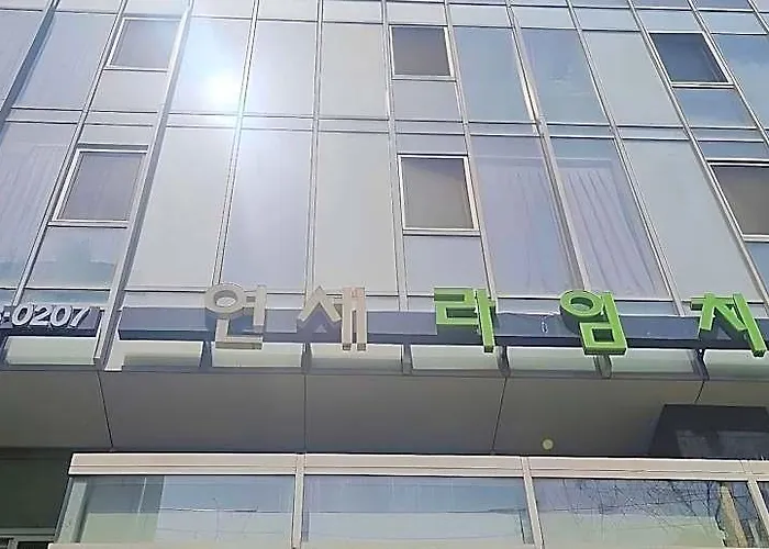 Hotel Brown Sinchon Seoel